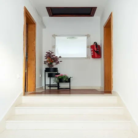 アパート Azzurro- One Bedroom With Terrace And Hot Tub