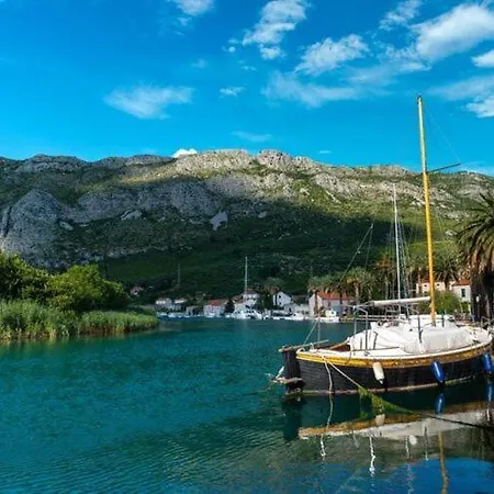 Apartamento Azzurro- One Bedroom With Terrace And Hot Tub