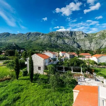 Azzurro- One Bedroom With Terrace And Hot Tub * Komolac