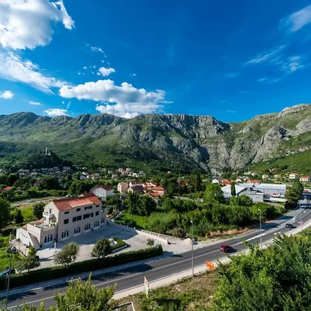 Azzurro- One Bedroom With Terrace And Hot Tub Apartamento