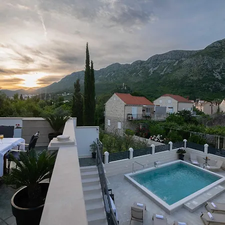 Azzurro- One Bedroom With Terrace And Hot Tub Apartamento Komolac